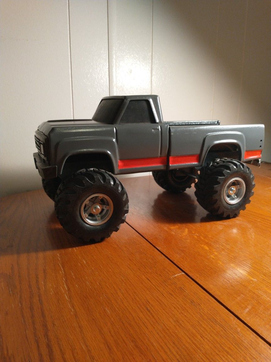 Custom Tonka Monster Truck 