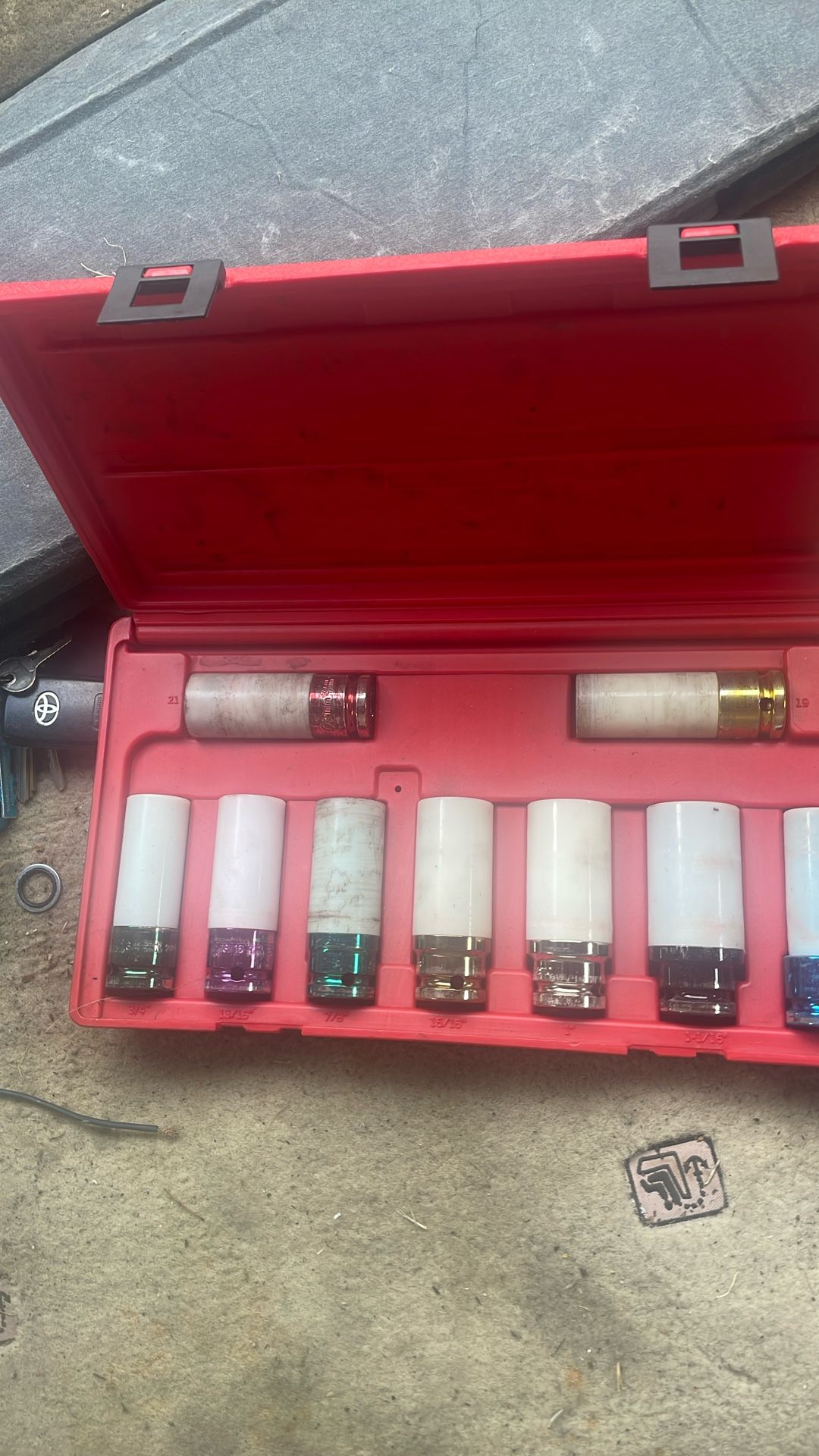 Sunex Non Scratch Wheel Lug Nut Remover Set