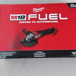 GRINDER 4 1/2”-6” RAPID STOP FUEL MILWAUKEE M18