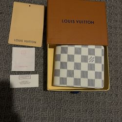 Louis Vuitton Wallet—WHITE