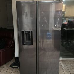 Samsung refrigerator