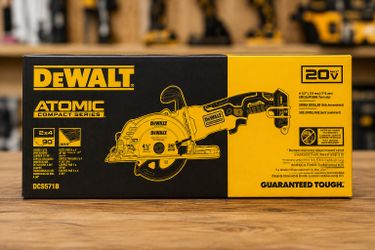 DeWalt Atomic 20V 4-1/2" Circular Saw DCS571B