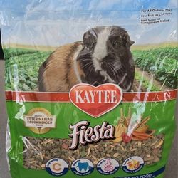 Kaytee Fiesta Guinea Pig Food
