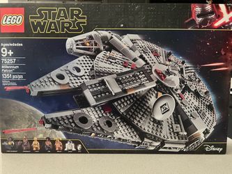 Star Wars - Millennium Falcon LEGO Set
