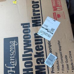 Hollywood Makeup Mirror 