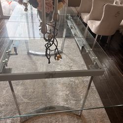 Dinning table