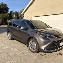 2024 Toyota Sienna