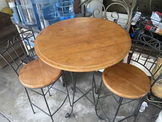 Table Set