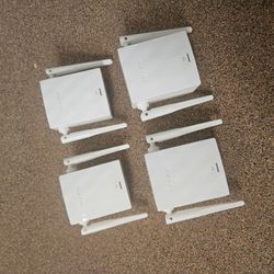 4x TP-Link N300 Wi-Fi Range Extenders (TL-WA855RE)