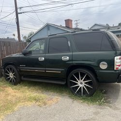 2003 Chevy Tahoe