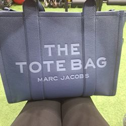 Marc Jacobs TOTE BAG (Blue)(Leather)