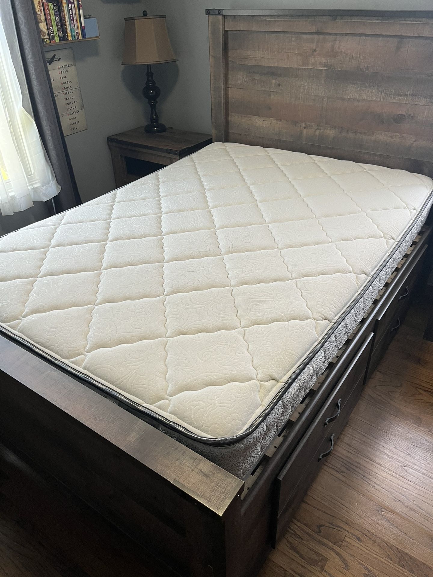 Full Size Bedroom Set With Mattress