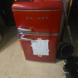 Galanz Mini Fridge And Freezer