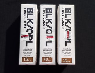 (3x) NEW - BLK/OPL TRUE COLOR Pore Perfecting Liquid Foundation, Au Chocolate