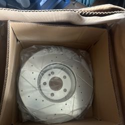 2016 C 300 Mercedes Brake Pads And Rotors For 2 Wheels
