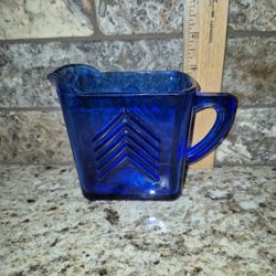 Vintage Hazel Atlas Cobalt Blue Chevron Pitcher
