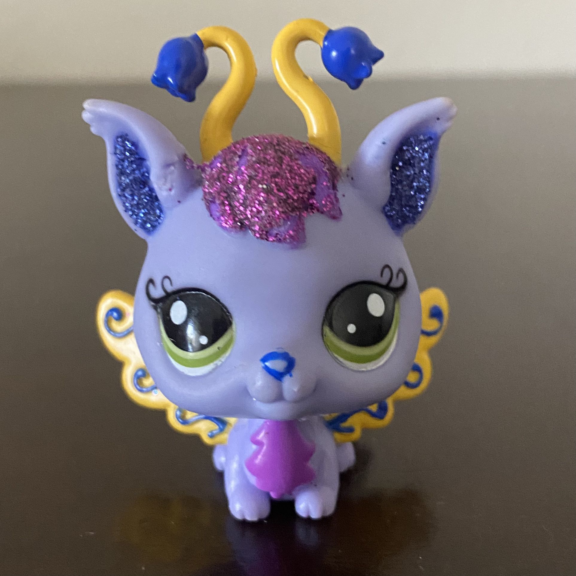 Littlest Pet Shop # 2677 Fairy Purple Glitter Hasbro