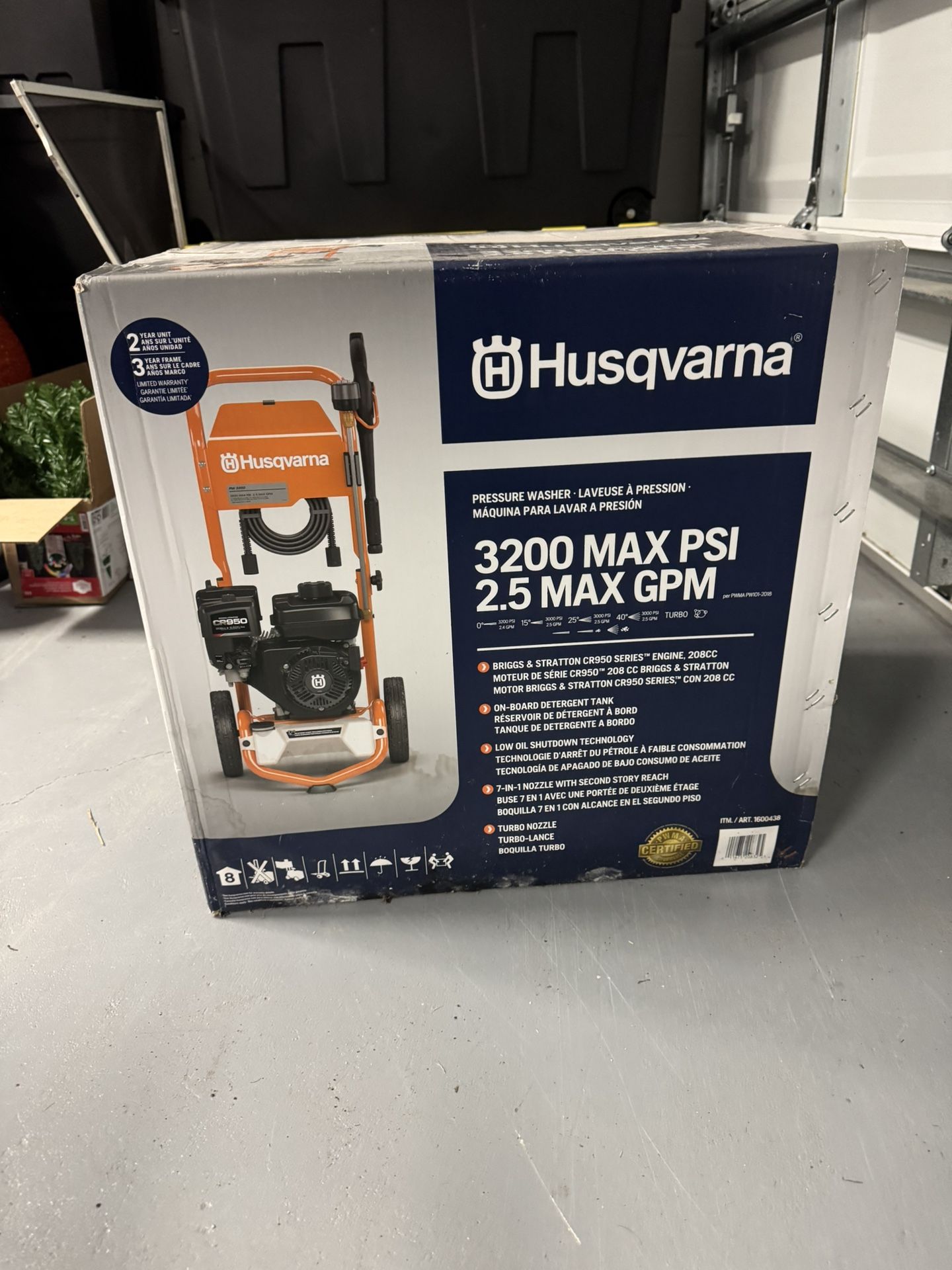 Husqvarna 3200 PSI Pressure Washer NEW UNOPENED