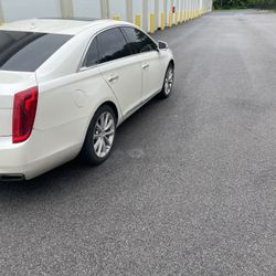 2014 XTS Cadillac  