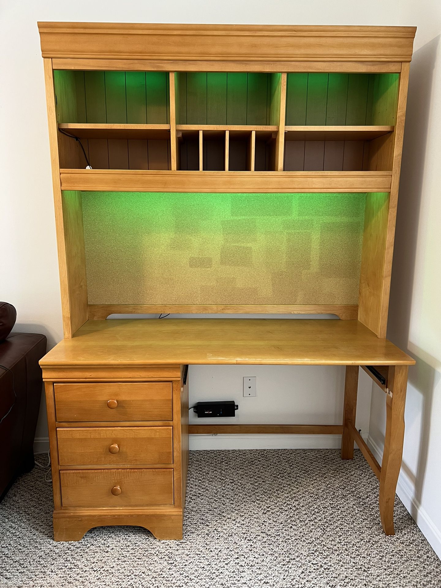 Desk With Lighted Hutch And Shelves - REAL WOOD - Stanley Furniture