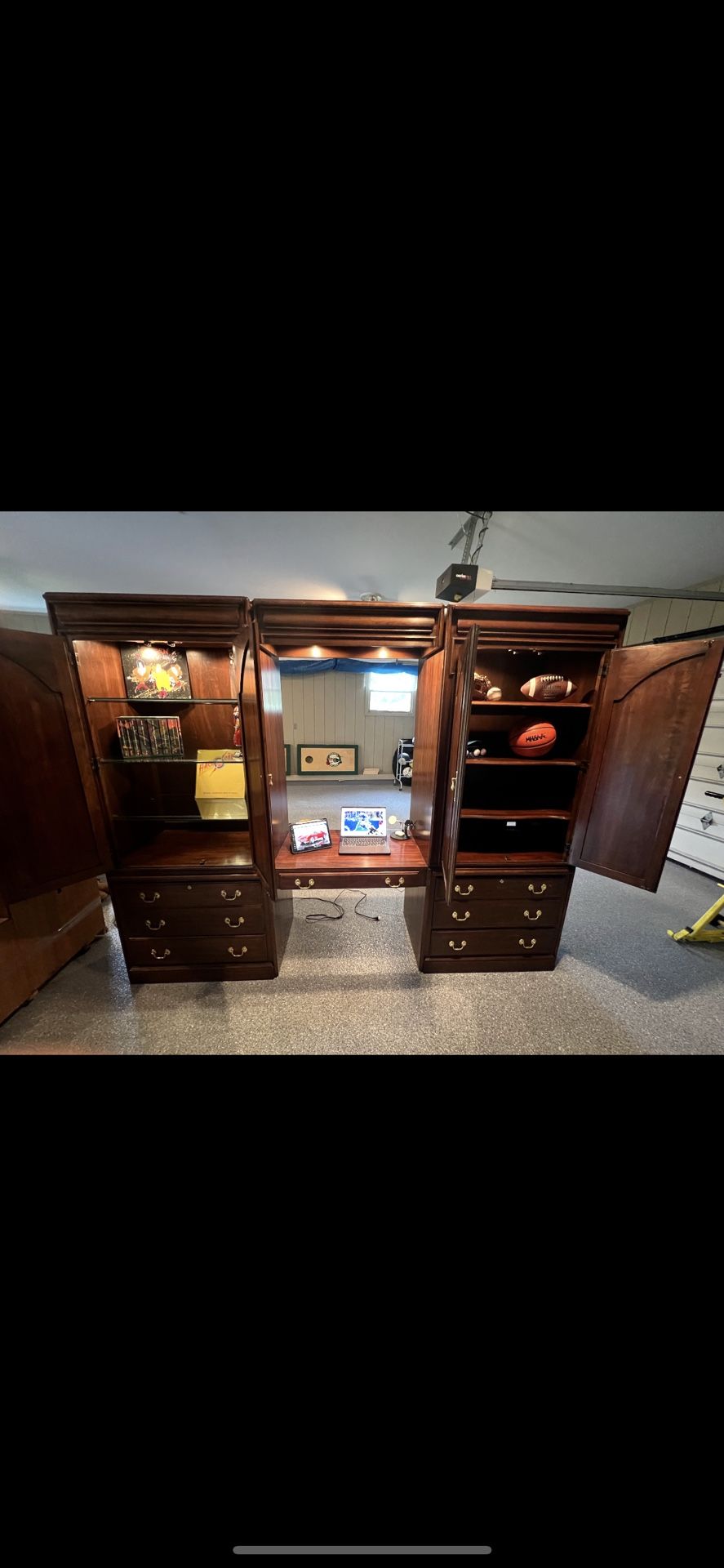 Stunning Executive Wall Unit Desk – Classic Cherry Finish- Harden Brand $825 OBO