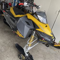 2008 600rs Skidoo 