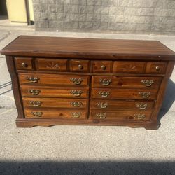6 drawer dresser 