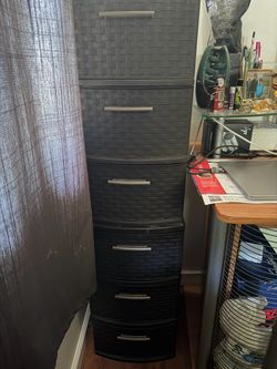 Black Plastic 6-Drawer Storage Tower