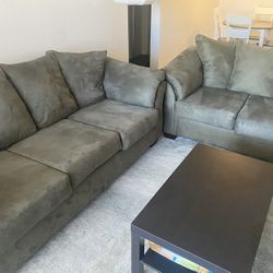 Sofa & Loveseat