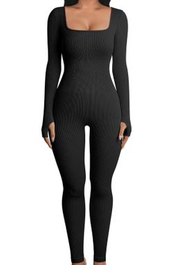 Oqq jumpsuit M