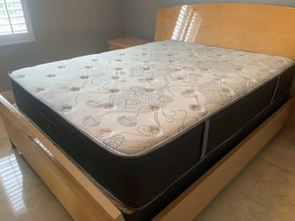 New queen mattress and box spring 2 pc bed frame is not included