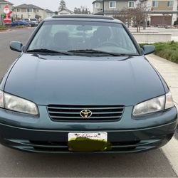 Toyota Camry 97 