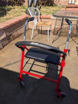 Drive lightweight transport wheel chair