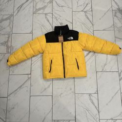 North Face 700/nuptse puffer