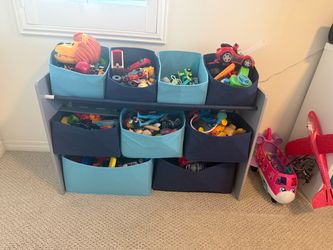 Toy organizer