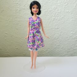 2006 Indonesia Mattel Barbie Doll Brunette Brown Big Eyes. Pre-owned, good condition