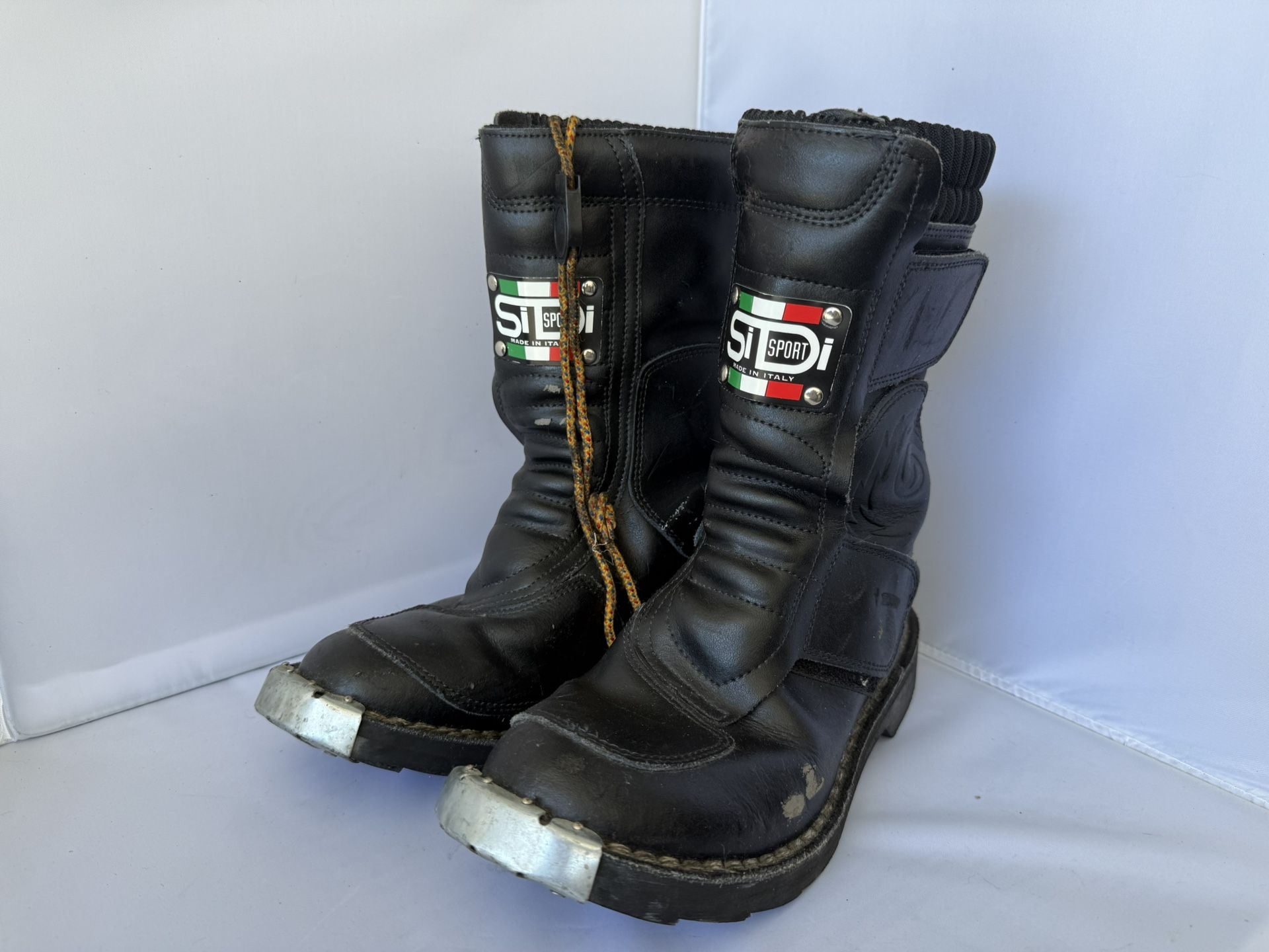 Italian Motorcycle Boots Men’s Size 5, Women’s 7