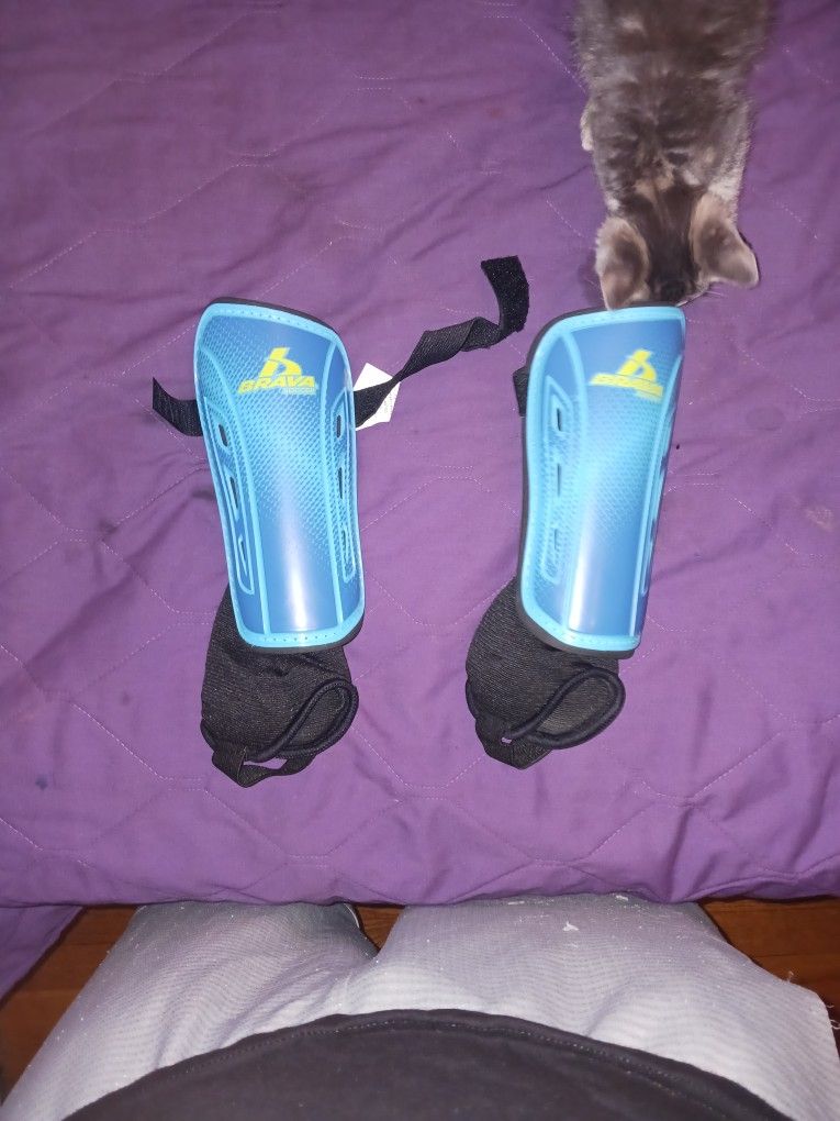Brava Shinguards Size M 5'3-5'7