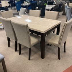 7 Pcs Dining Room Set
