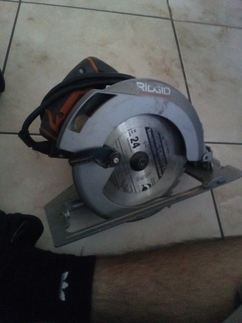 Ridgid Circular Saw