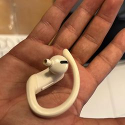 Left Ear Used Dre Beat Headphone 