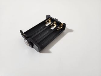 Black Battery Holder Storage Case Adapter for 3 Pcs 1.5V AAA Batteries for Headlight Torch