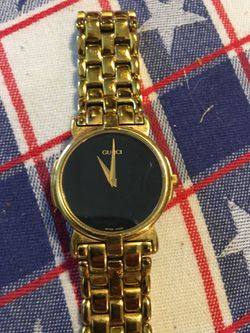 Men’s Gucci watch