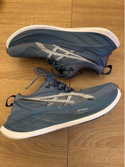 ASICS Superblast 2. Men’s size 8.5