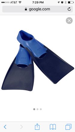 Floating swim fins