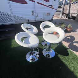4 Adjustable Bar Stools Or Table Chairs