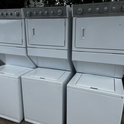 Whirlpool 27 Wide Stacked Washer And Electric Dryer 