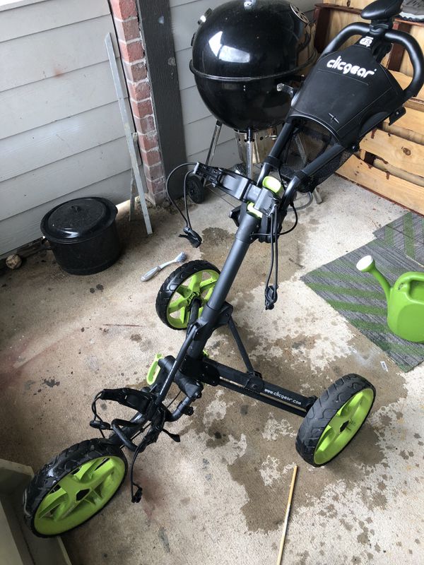 Clicgear 3.5 gently used golf push cart for Sale in Houston, TX OfferUp