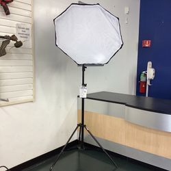 ML300 Studio Light 