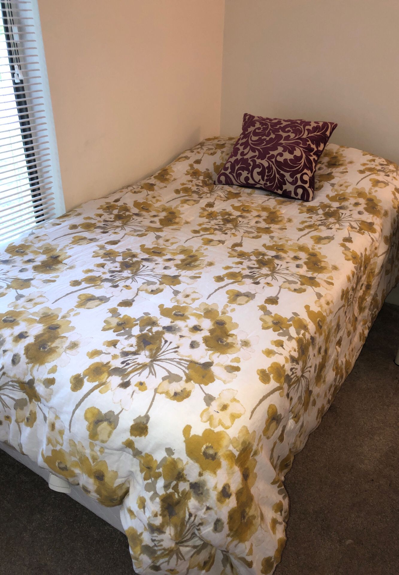 Twin bed metal frame and mattress
